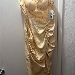 Cider Beige Floral Midi Dress